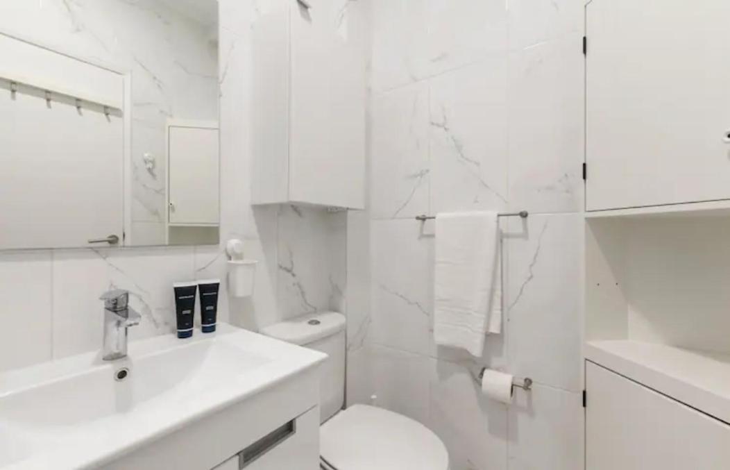 Beautiful 1 Bedroom Apartment Near Benfica Lisbon Exterior photo
